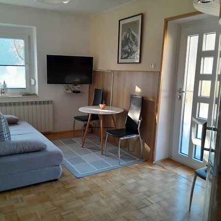 Chalet And Apartment Zonir With Sauna Kobarid Eksteriør billede