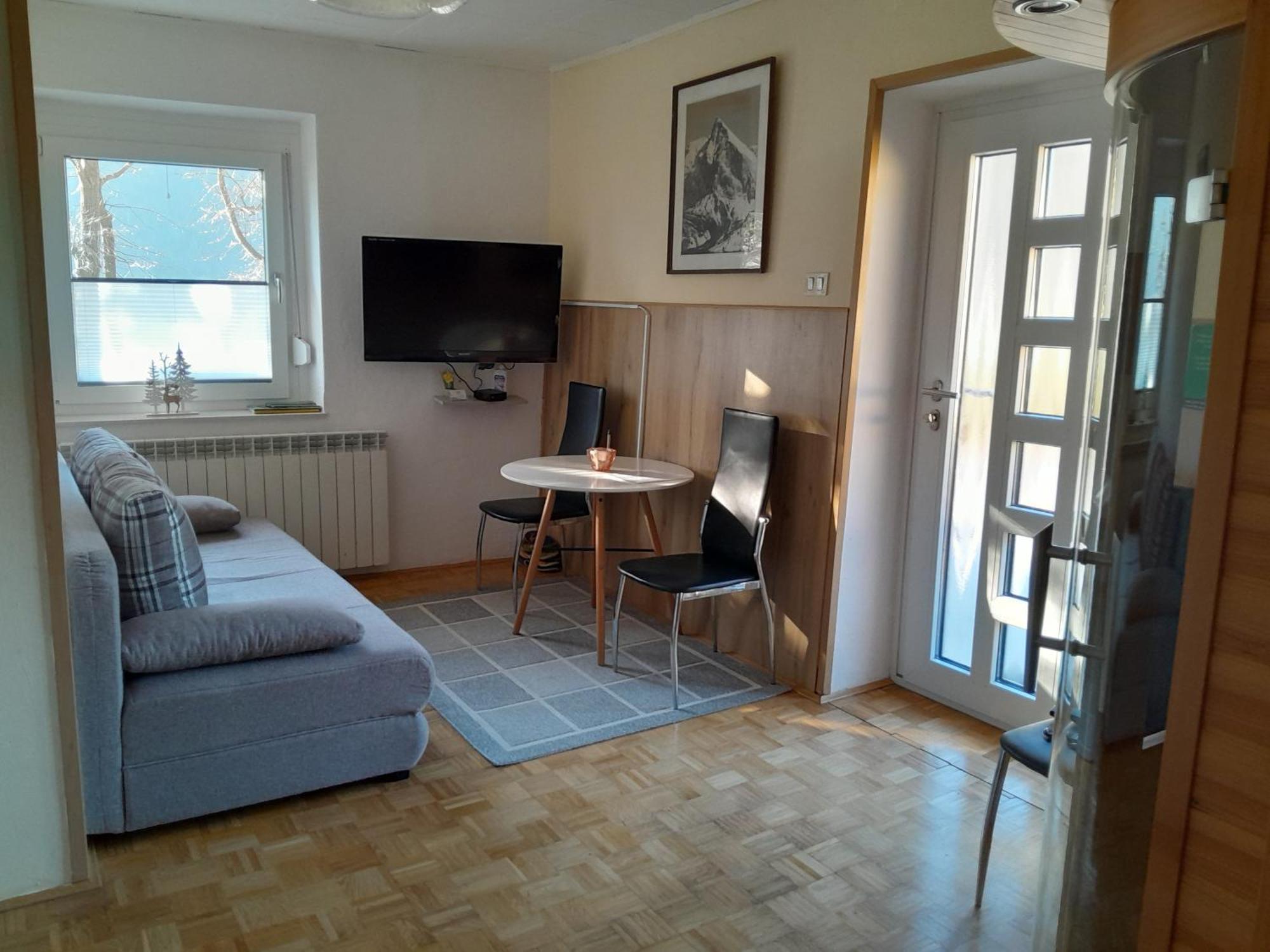 Chalet And Apartment Zonir With Sauna Kobarid Eksteriør billede